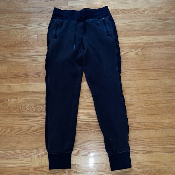 Lululemon Get Going Jogger - Picture 5 of 13